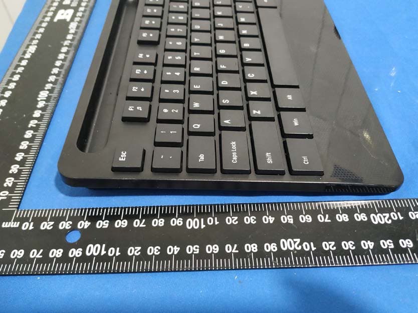 2.4 GHz multimedia Wireless Keyboard - FCC ID 2AIL4-PC321A - VTIN TECHNOLOGY Co., Limited (4)