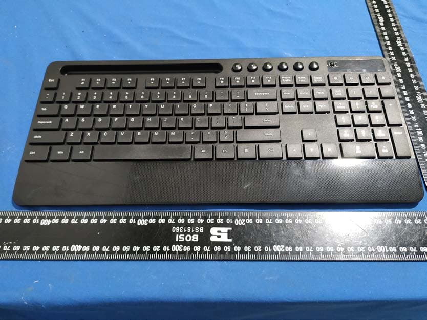 2.4 GHz multimedia Wireless Keyboard - FCC ID 2AIL4-PC321A - VTIN TECHNOLOGY Co., Limited (2)