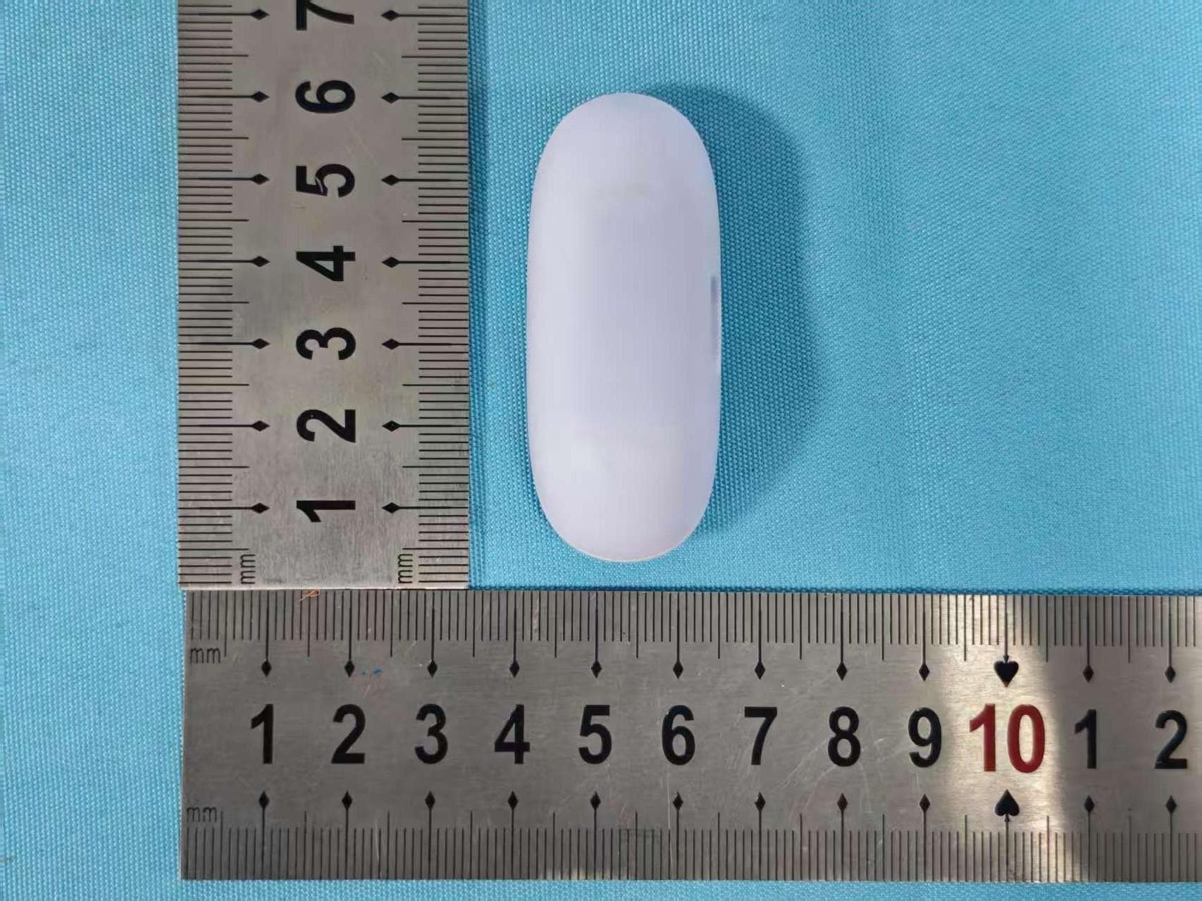 Rechargeable remote (LAY) - FCC ID 2AILY-LAY-IC - JM Sunflower Limited. (2)