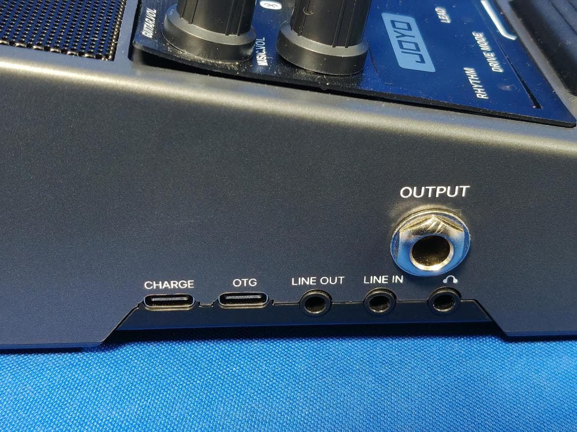 MINI BLUETOOTH AMPLIFIER PEDAL FOR GUITAR - FCC ID 2AIN7JAMBUDDY-II - JOYO TECHNOLOGY CO., LTD