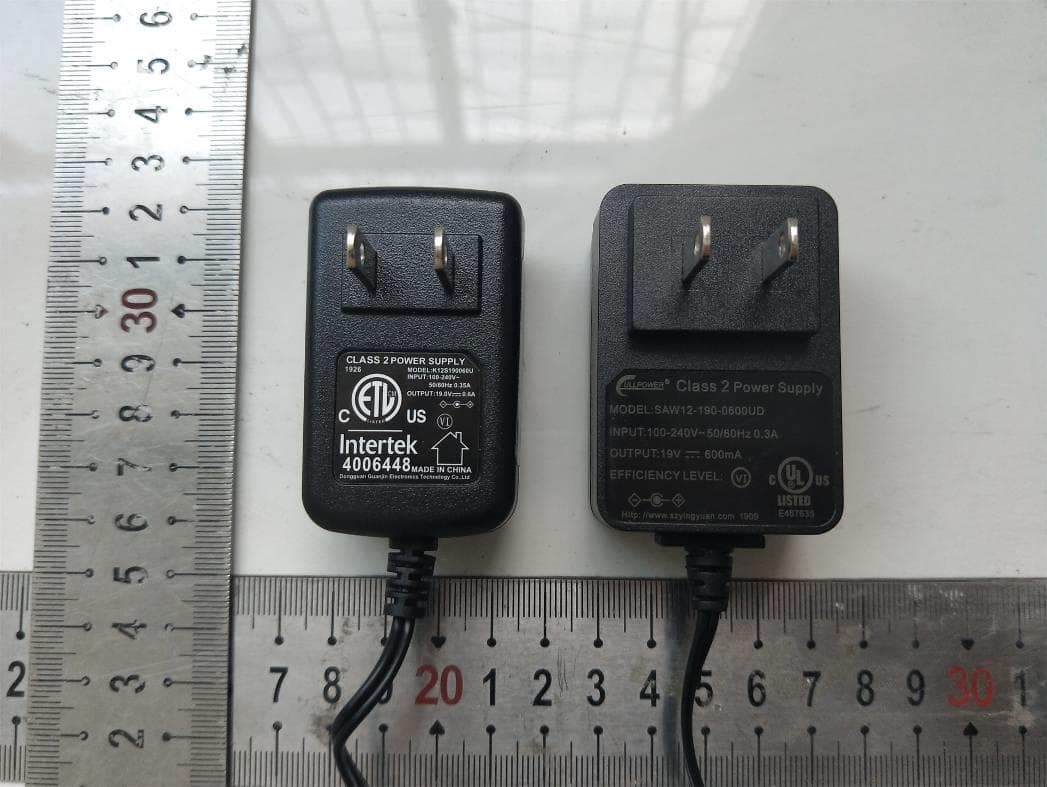 Robot vacuum cleaner - FCC ID 2AIV9-M6S - Beijing Visual World Technology Co.,Ltd.