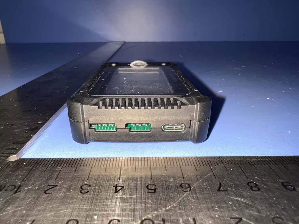 MULTIFUNCTION LCD PROGRAM BOX Pro - FCC ID 2AIWP-HW325 - SHENZHEN  HOBBYWING TECHNOLOGY CO., LTD.