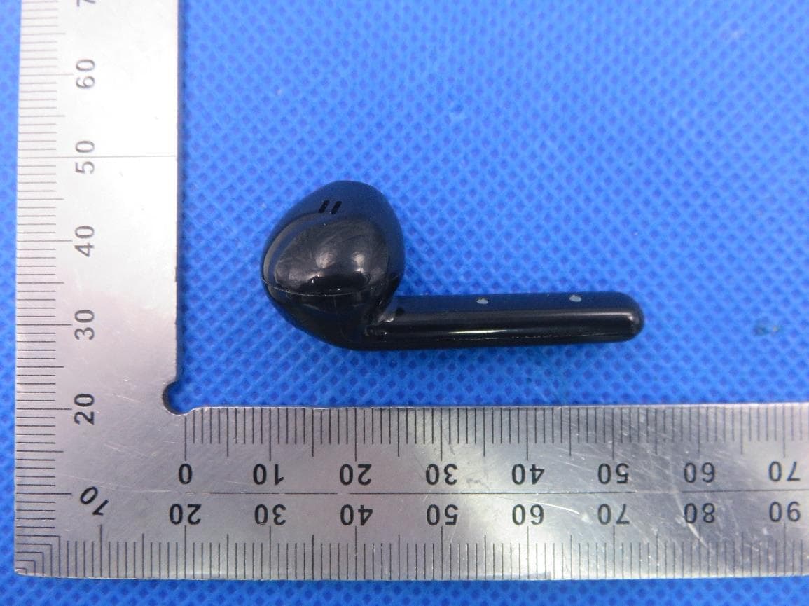 TWS Bluetooth Headset - FCC ID 2AIXNBS301RK - GUANGZHOU U&I TECHNOLOGY COMPANY LIMITED (4)
