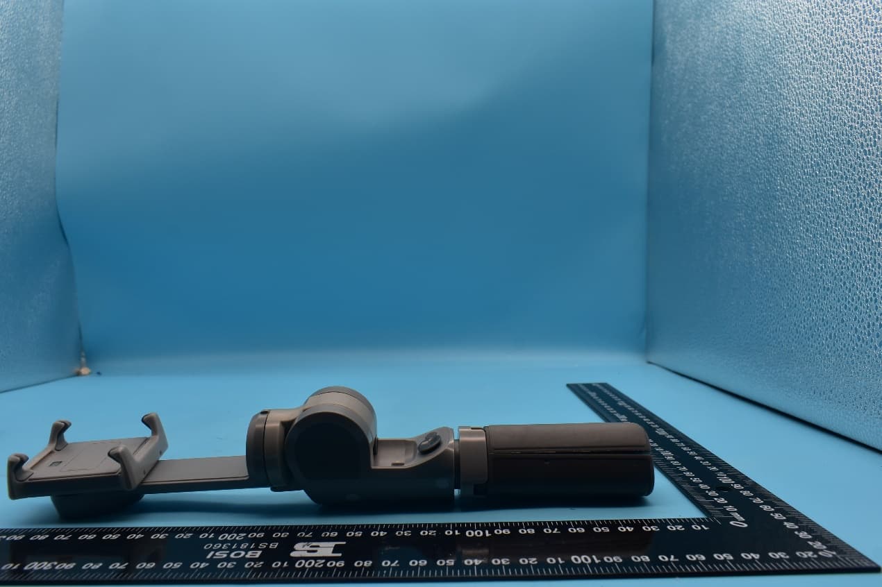 Atom2 Smartphone 3-axis Stabilizer with Bluetooth - FCC ID 2AIXRATOM2 - Shenzhen Snoppa Technology Co., LTD (2)