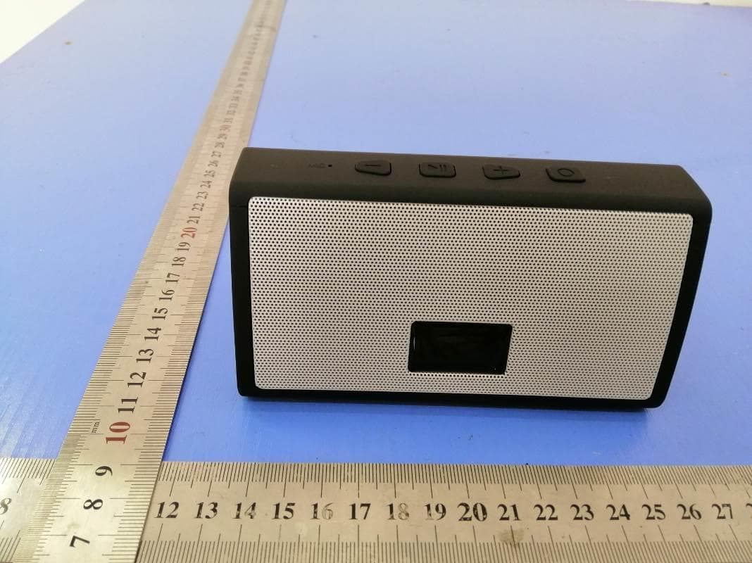 Bluetooth Speaker - FCC ID 2AIY2-AMPZER - Fortyfour group LLC