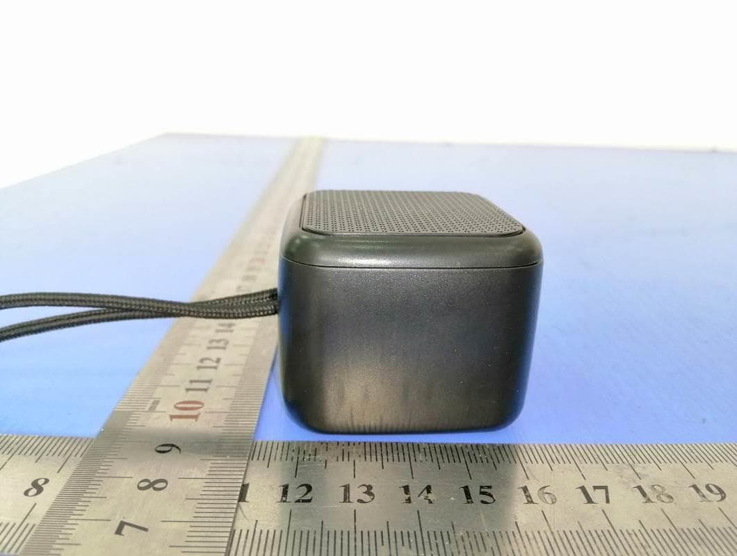 Bluetooth Speaker - FCC ID 2AIY2-CHYRP - Fortyfour group LLC (4)