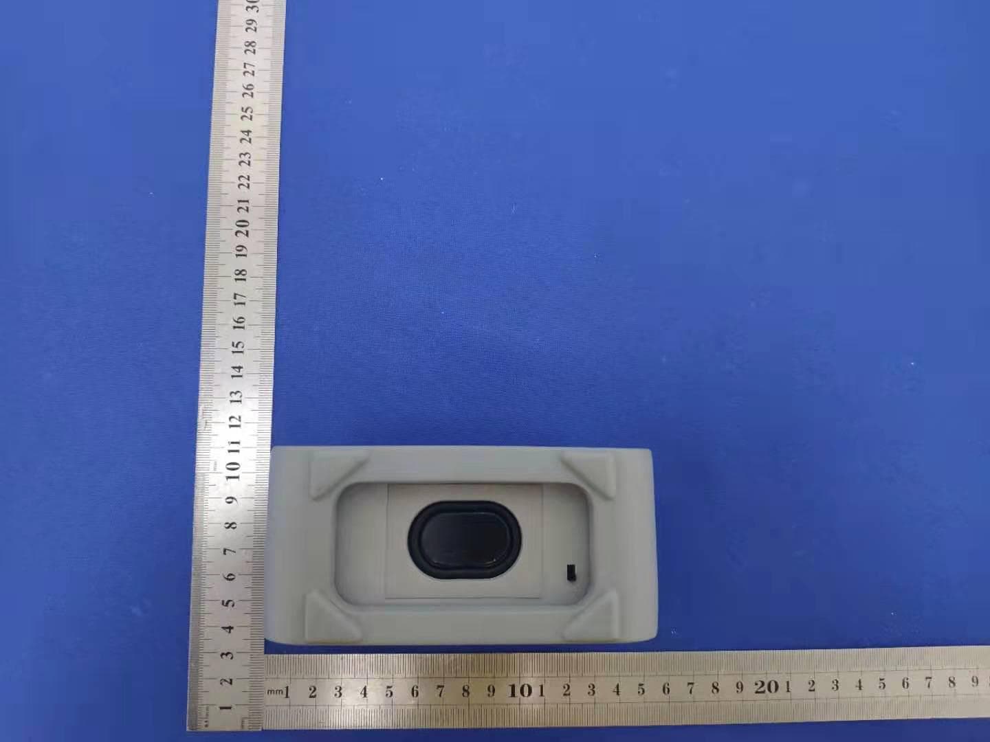 BT Speaker Plus Wireless Charging - FCC ID 2AIY2-TEMBLOR - Fortyfour group LLC (4)