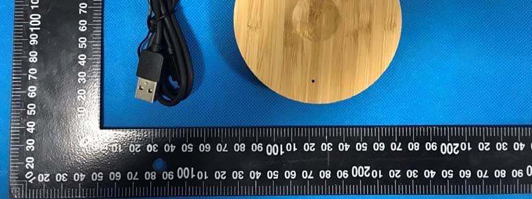 3 in 1 Wireless Charging Pad - FCC ID 2AIY7CD-1086 - Shenzhen Uniwins Technology Co., Limited