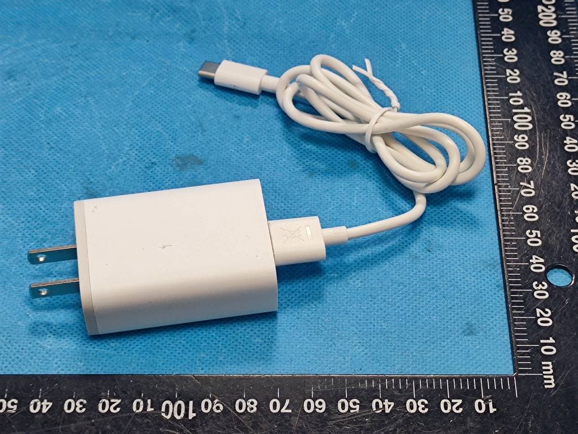 Mobile Phone - FCC ID 2AIZN-X6835 - INFINIX MOBILITY LIMITED (2)