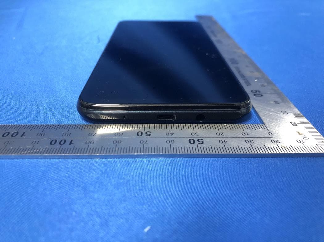 Mobile Phone - FCC ID 2AIZN-X688B - INFINIX MOBILITY LIMITED (3)