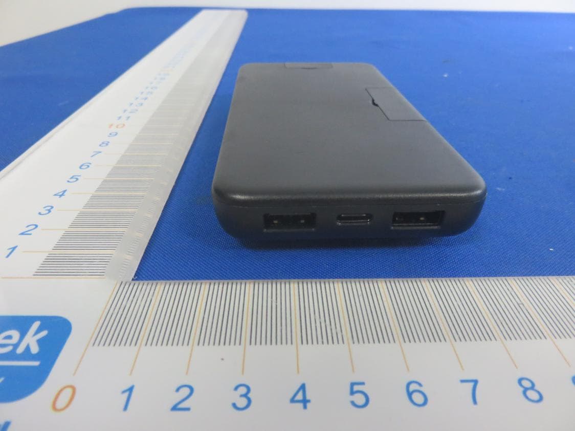 Power Bank - FCC ID 2AIZY-QS100 - IDEA ELECTRONICS INC (3)
