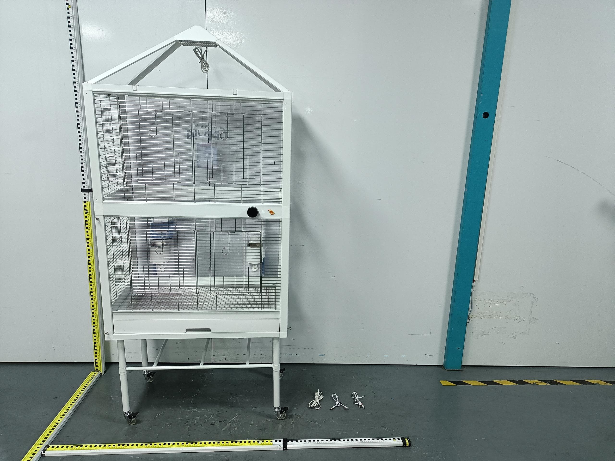 Birddy Smart Bird Cage - FCC ID 2AJ2LFJ32HWXJ - Beijing MADV Technology Co., Ltd (2)