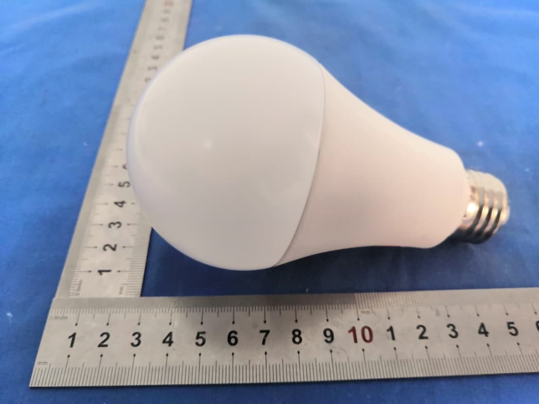 LED LAMP - FCC ID 2AJ3WEBEBAW541 - ZHEJIANG EBOY TECHNOLOGY CO., LTD. (4)