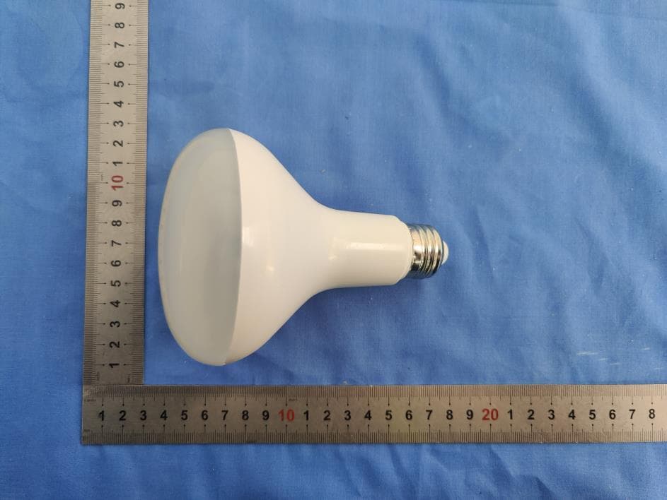LED LAMP - FCC ID 2AJ3WEBEBBW402 - ZHEJIANG EBOY TECHNOLOGY CO., LTD.