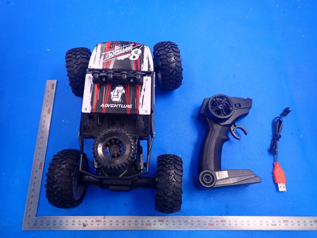 R/C CAR - FCC ID 2AJ55DEERCRC03 - Xiamen Huoshiquan Import & Export CO., LTD (3)