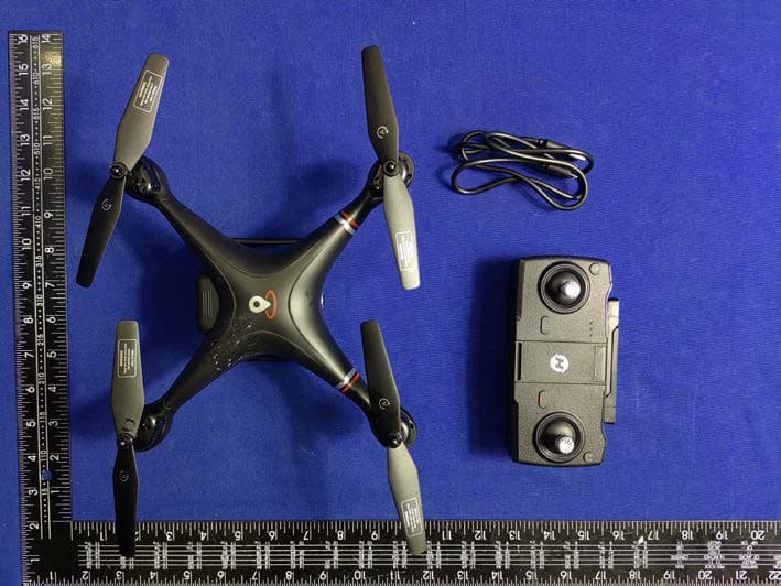 quadcopter - FCC ID 2AJ55HOLYSTONEBW - Xiamen Huoshiquan Import & Export CO., LTD