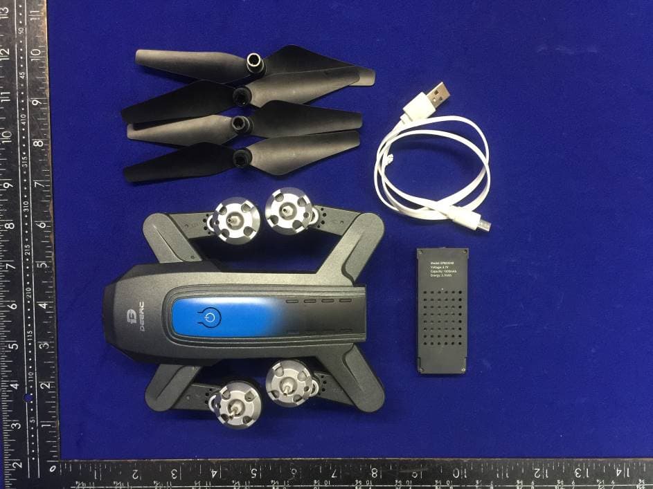 QUADCOPTER - FCC ID 2AJ55HOLYSTONED1 - Xiamen Huoshiquan Import & Export CO., LTD