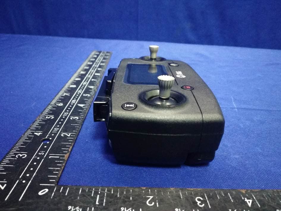 quadcopter - FCC ID 2AJ55HOLYSTONEIS - Xiamen Huoshiquan Import & Export CO., LTD (5)