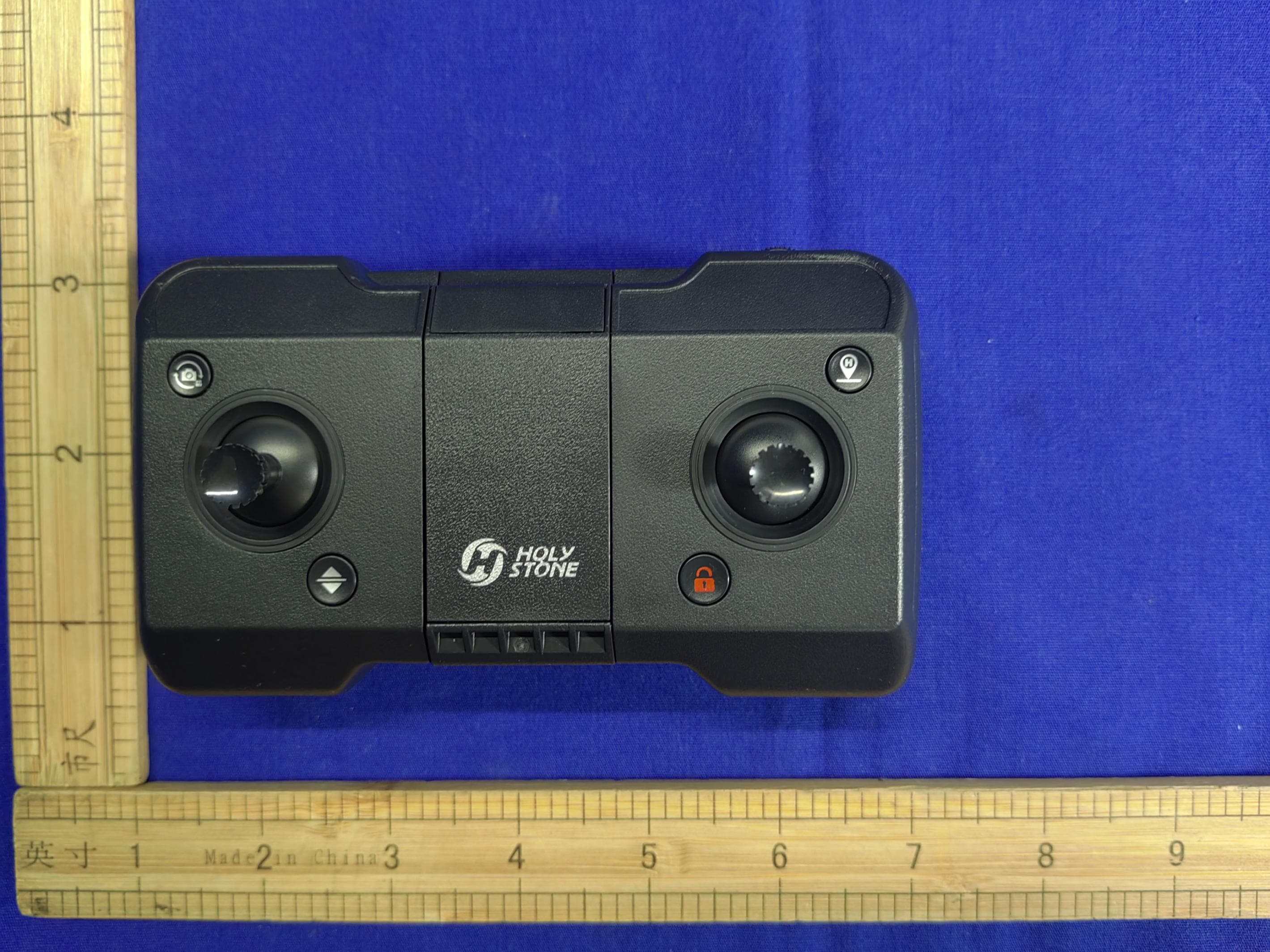 Quadcopter - FCC ID 2AJ55HOLYSTONEIT - Xiamen Huoshiquan Import & Export CO., LTD (4)