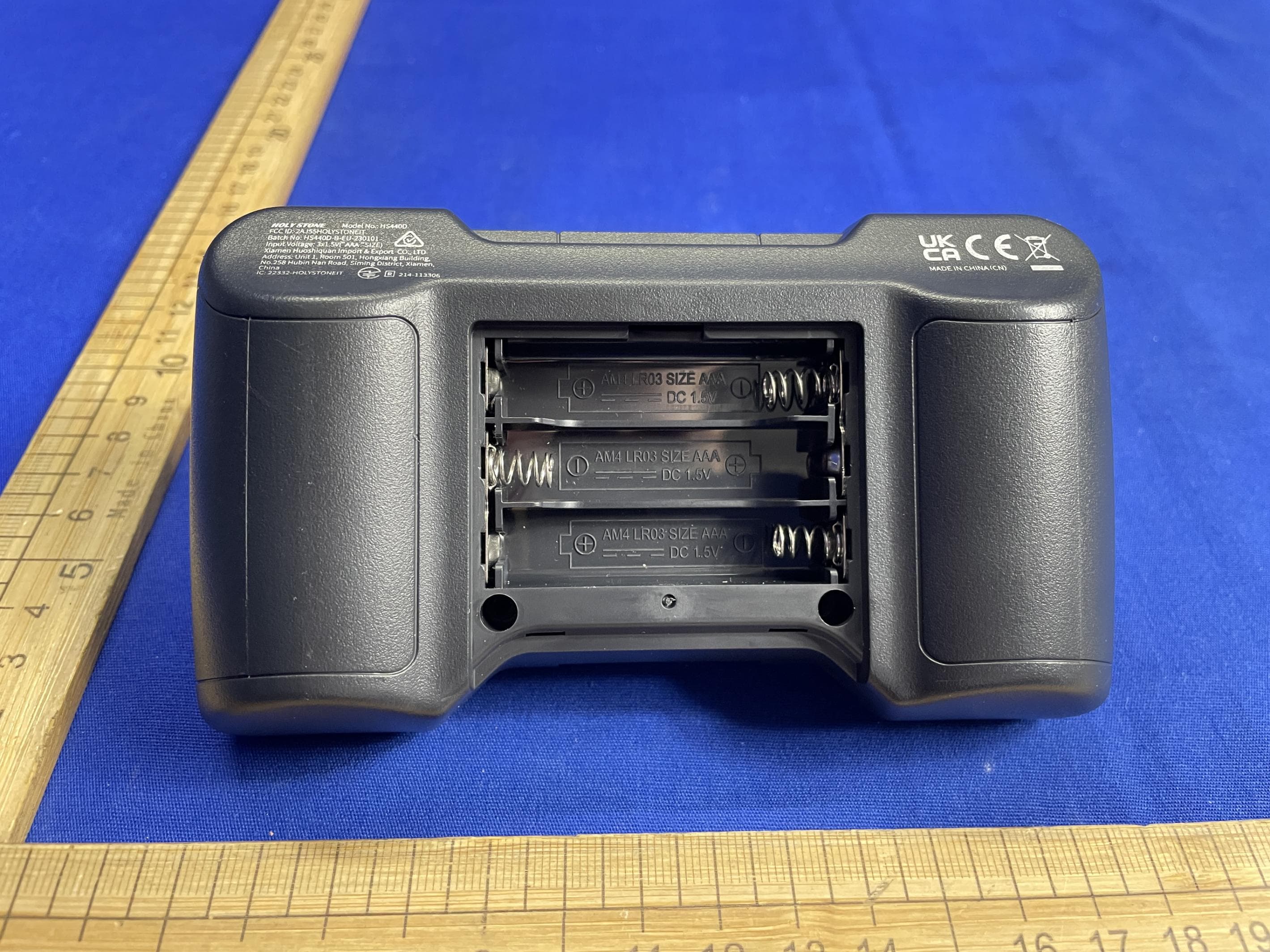 Quadcopter - FCC ID 2AJ55HOLYSTONEIT - Xiamen Huoshiquan Import & Export CO., LTD (3)