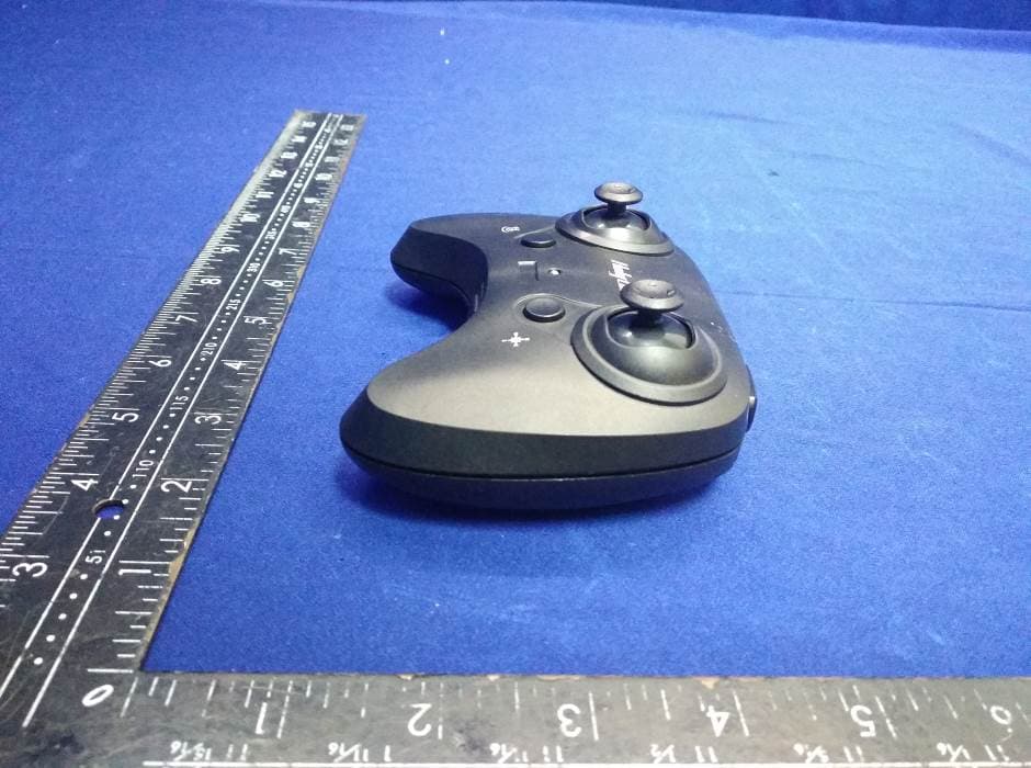 quadcopter - FCC ID 2AJ55HOLYSTONEKY - Xiamen Huoshiquan Import & Export CO., LTD (2)