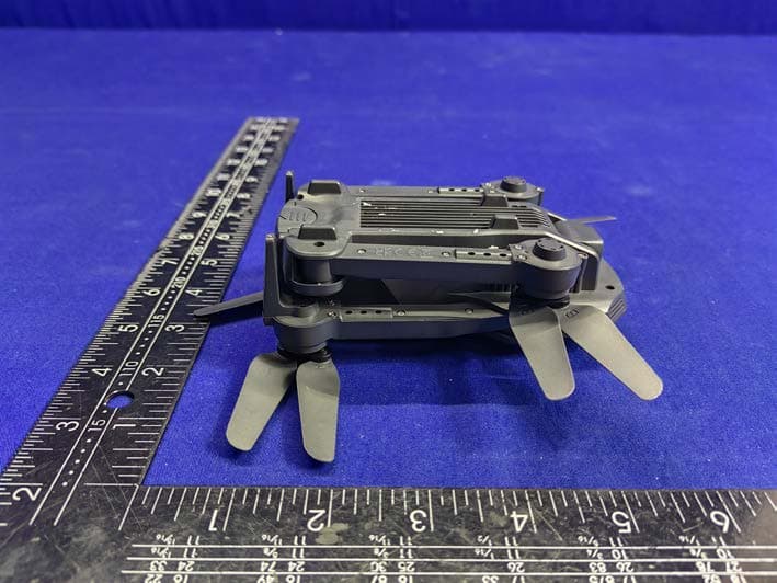 quadcopter - FCC ID 2AJ55HOLYSTONEW7 - Xiamen Huoshiquan Import & Export CO., LTD (4)