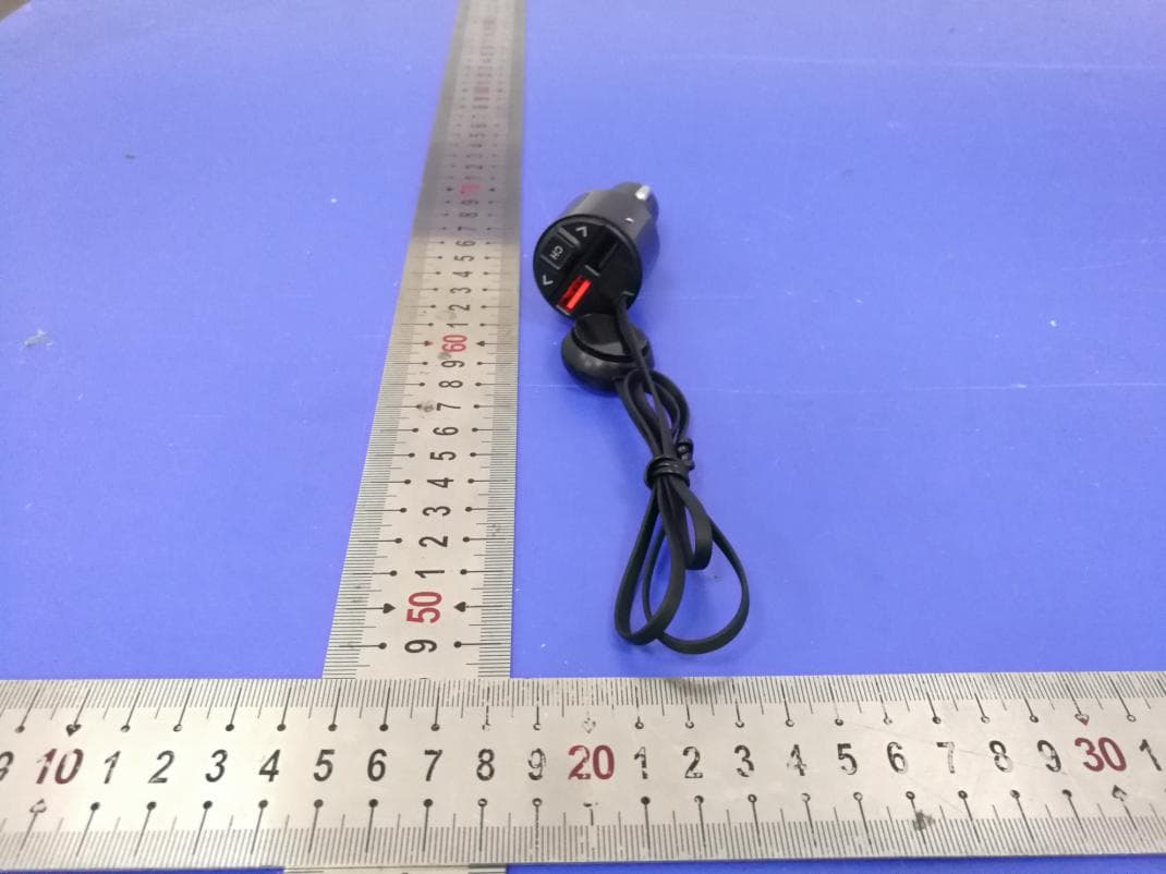BT FM Transmitter with QC/ 1A Dual USB Ports and Handsfree Mic - FCC ID 2AJ5B-BT88C - SAGE HUMAN ELECTRONICS INTERNATIONAL CO.,LTD. (4)