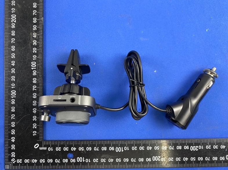 Car Bluetooth FM Transmitter - FCC ID 2AJ5B-BT95 - SAGE HUMAN ELECTRONICS INTERNATIONAL CO.,LTD. (3)