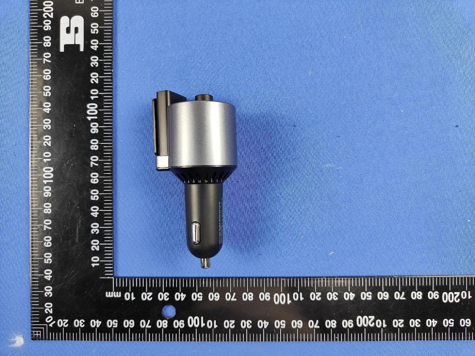 Car Bluetooth FM transmitter - FCC ID 2AJ5B-BTM01 - SAGE HUMAN ELECTRONICS INTERNATIONAL CO.,LTD. (2)