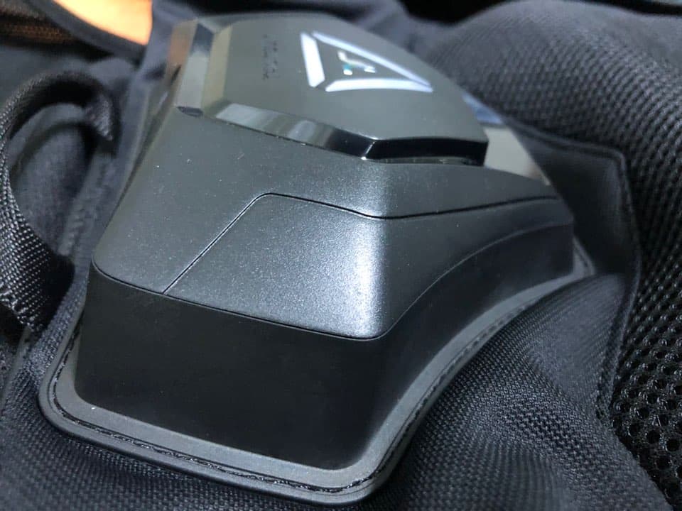 Wearable Haptic Vest - FCC ID 2AJ6BBHTV40D000 - bHaptics Inc. (2)