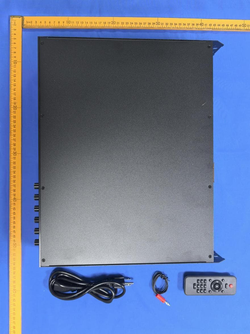 AMPLIFIER - FCC ID 2AJ7Q-PA6X-120240 - Vanco International LLC