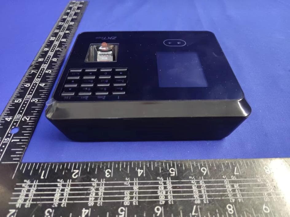 Smart Identification Terminal - FCC ID 2AJ9T-10307 - ZKTECO CO., LTD. (4)