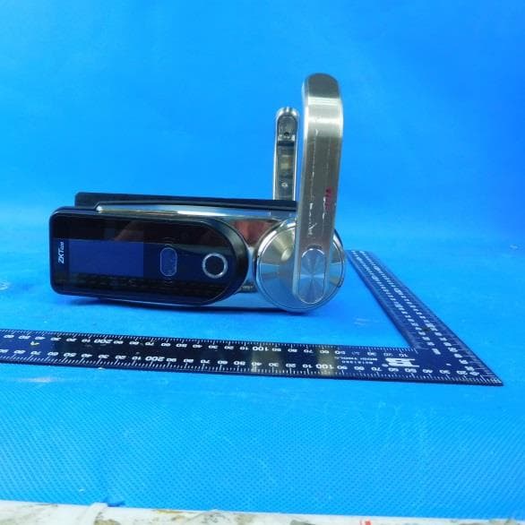 Hybrid Biometric Lock - FCC ID 2AJ9T-HBLZM - ZKTECO CO., LTD.