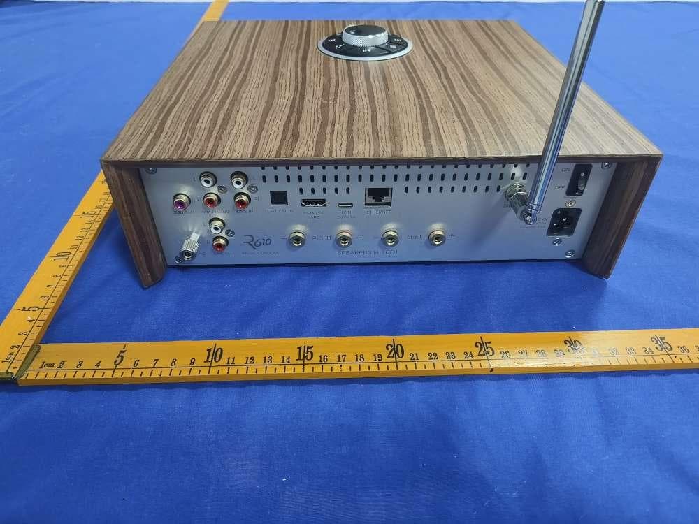 Music Console - FCC ID 2AJAA-R610 - Dongguan Meiloon Acoustic Equipments Co., Ltd. (2)