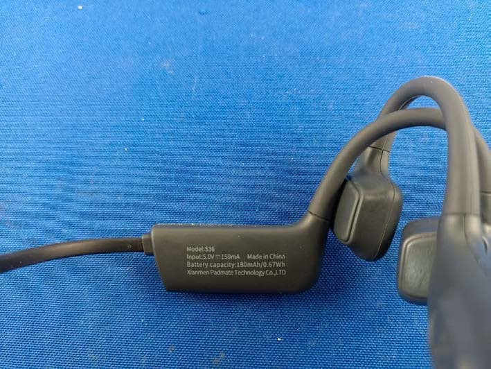 Sport headphones - FCC ID 2AJEO-S36 - Xiamen Padmate Technology Co.,LTD
