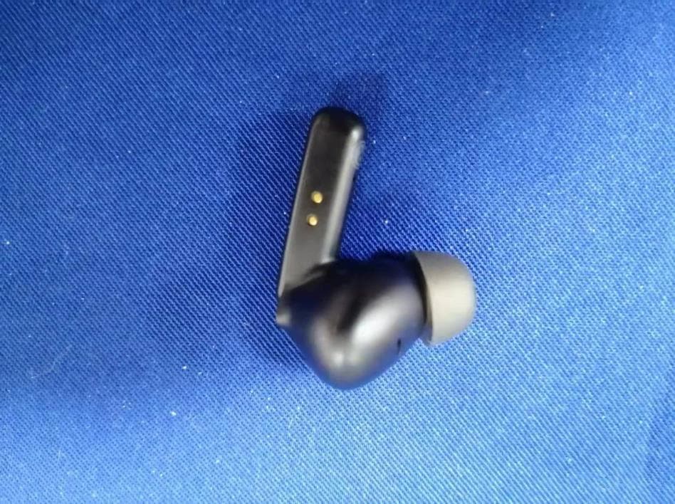 Bluetooth Earphones - FCC ID 2AJEO-T10MR - Xiamen Padmate Technology Co.,LTD (3)