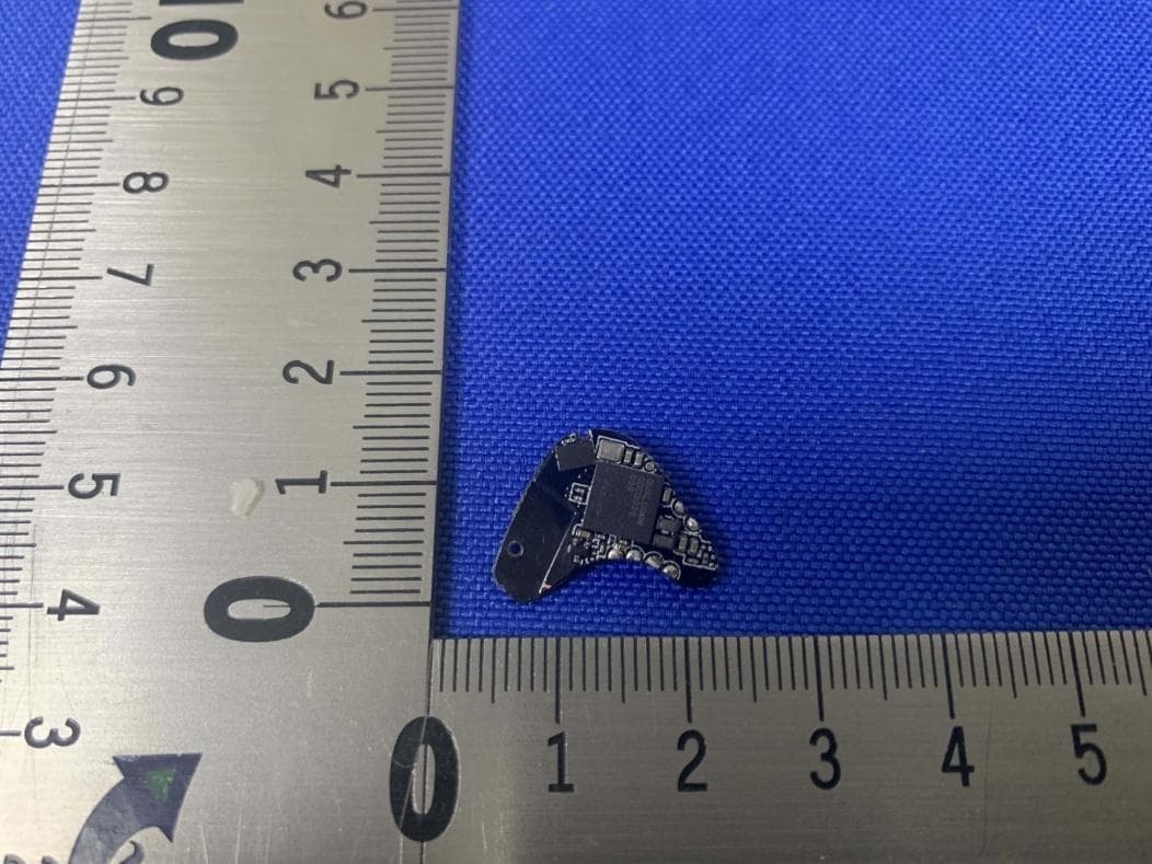 Earphones - FCC ID 2AJEO-T7 - Xiamen Padmate Technology Co.,LTD (4)