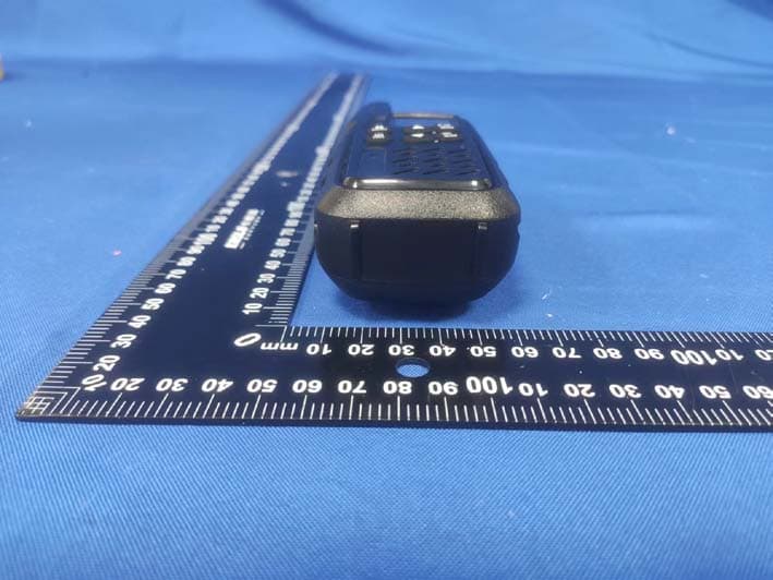 FRS Two Way Radio - FCC ID 2AJGM-MP25 - PO FUNG ELECTRONIC (HK) INTERNATONAL GROUP COMPANY LIMITED (4)