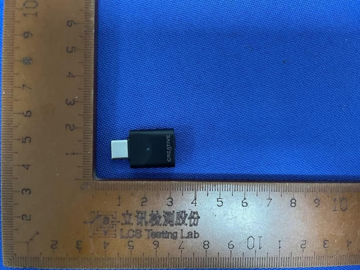 Creative BT-W6 - FCC ID 2AJIV-SA0210 - Creative Labs Pte. Ltd. (2)