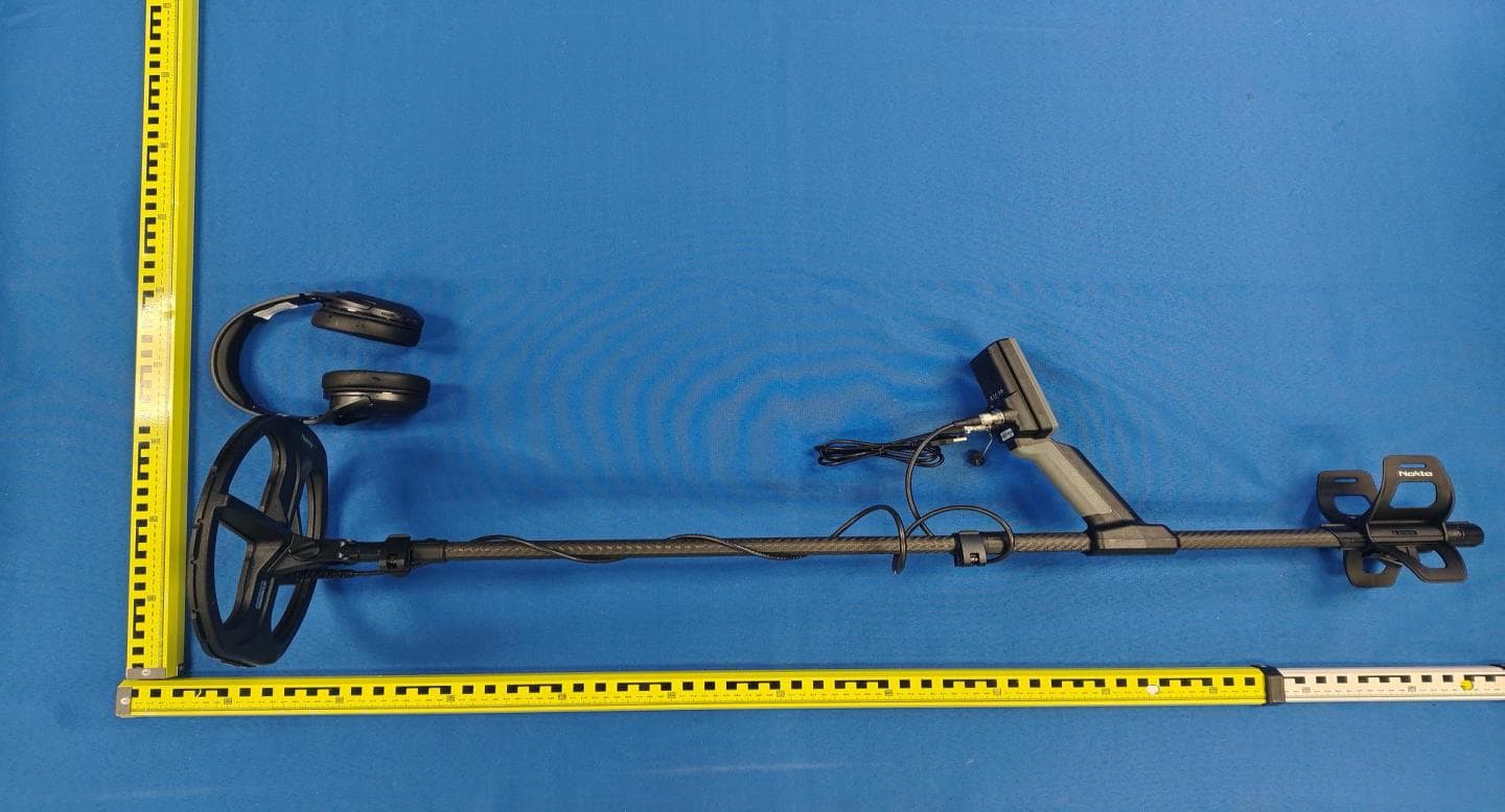 Metal Detector - FCC ID 2AJJ2-LEGEND2 - NOKTA MUHENDISLIK A.S. (4)