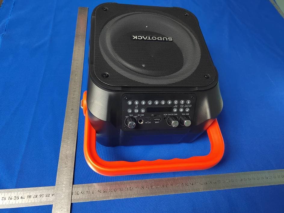 Karaoke Machine With Wireless Microphones - FCC ID 2AJJB-SP-70 - SHENZHEN MAONO TECHNOLOGY CO., LTD (2)