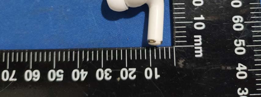 TWS BLUETOOTH EARPHONE - FCC ID 2AJMW-BTWS550-R - Edco Electronics Inc. (2)