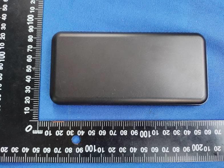 Power Cling - FCC ID 2AJN9-UBC10000PA - U2O GLOBAL CO.,LTD. (2)