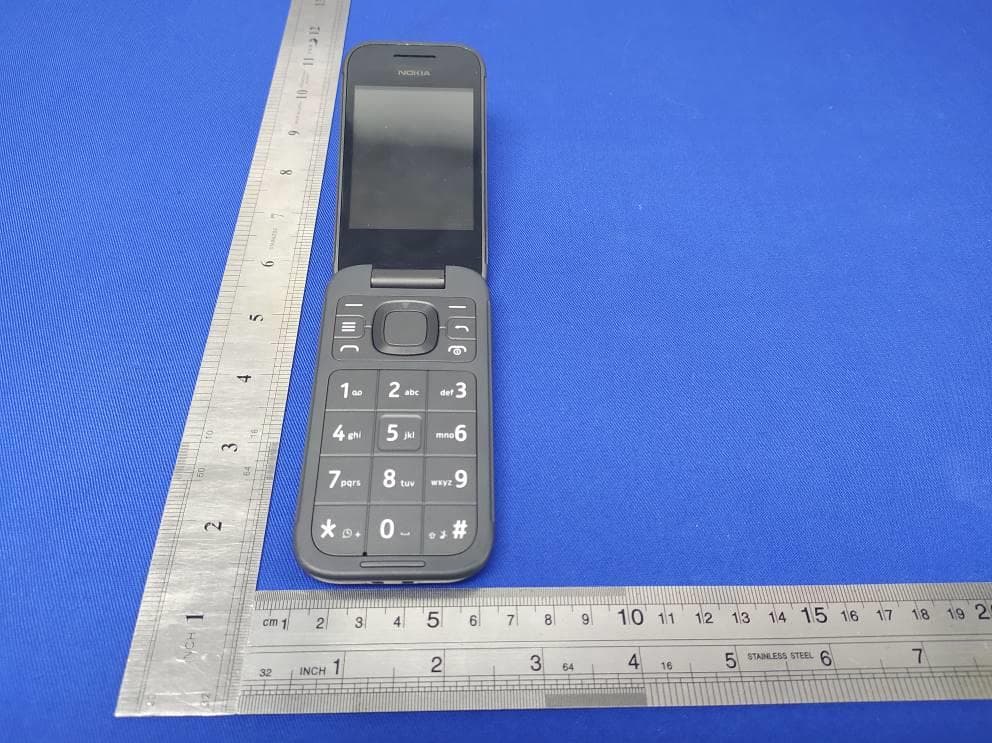 GSM/WCDMA/LTE Mobile Phone - FCC ID 2AJOTTA-1469 - HMD global Oy