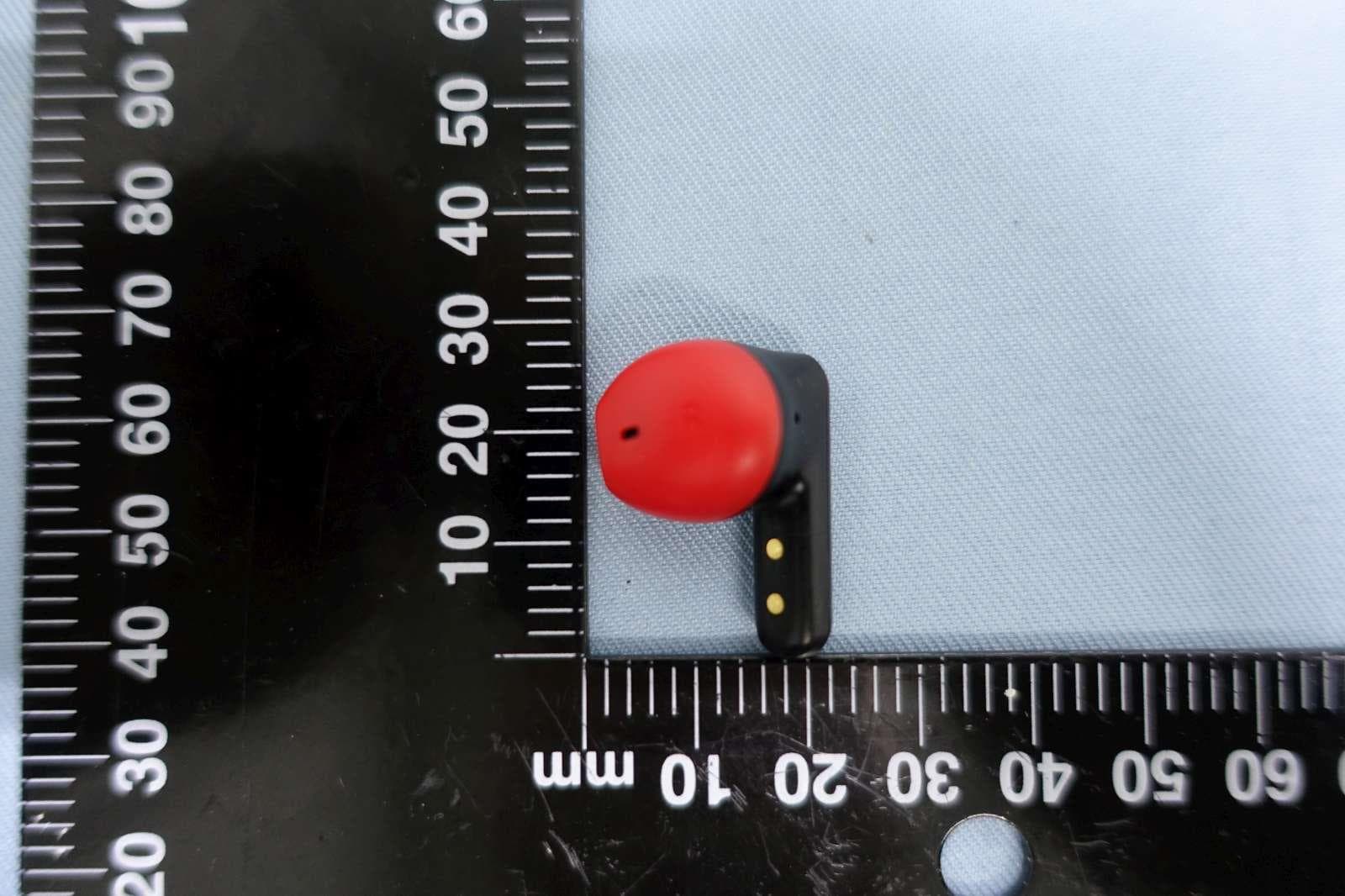 GSM/WCDMA/LTE Mobile Phone - FCC ID 2AJOTTA-1496 - HMD global Oy