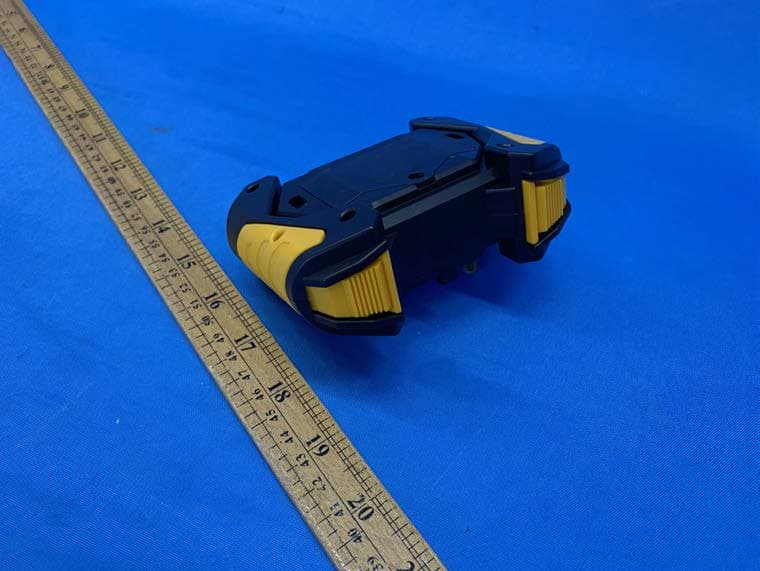 Laser Battle Hunter - FCC ID 2AJOW33298-R24 - VR Entertainment Ltd (2)