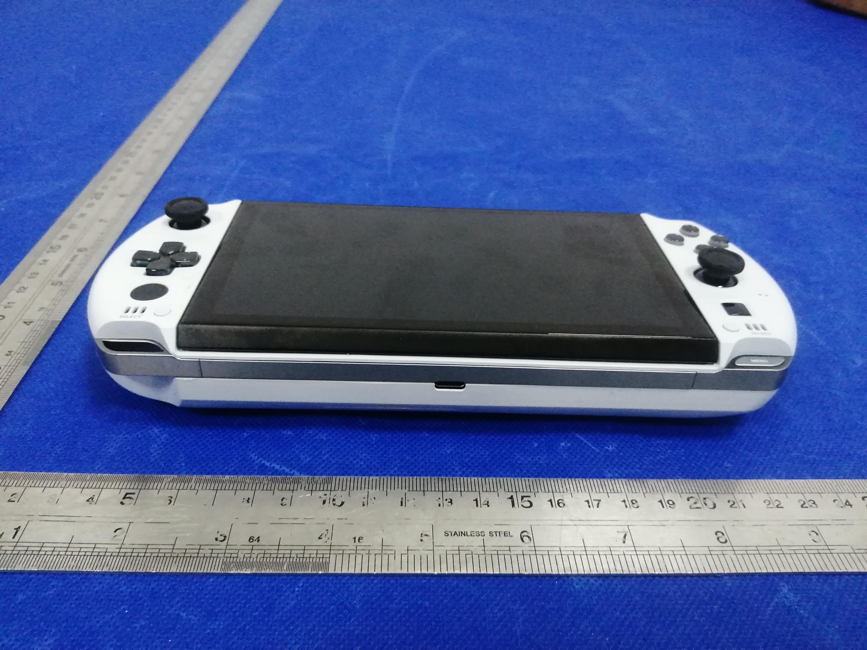 Mini Computer - FCC ID 2AJQ5-G1618-04 - Shenzhen GPD Technology Co., Ltd. (2)