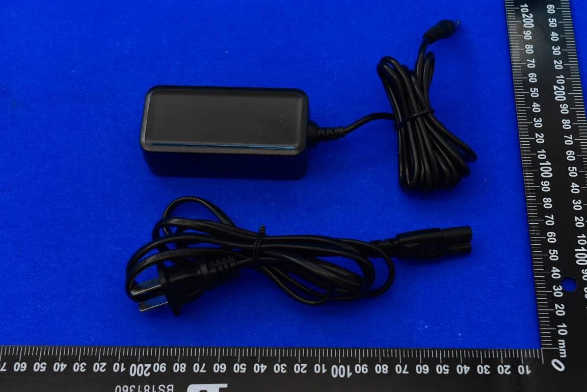 2.4G RFID Reader with Bluetooth - FCC ID 2AJQV-MR7901 - SHENZHEN MARKTRACE CO., LTD (3)