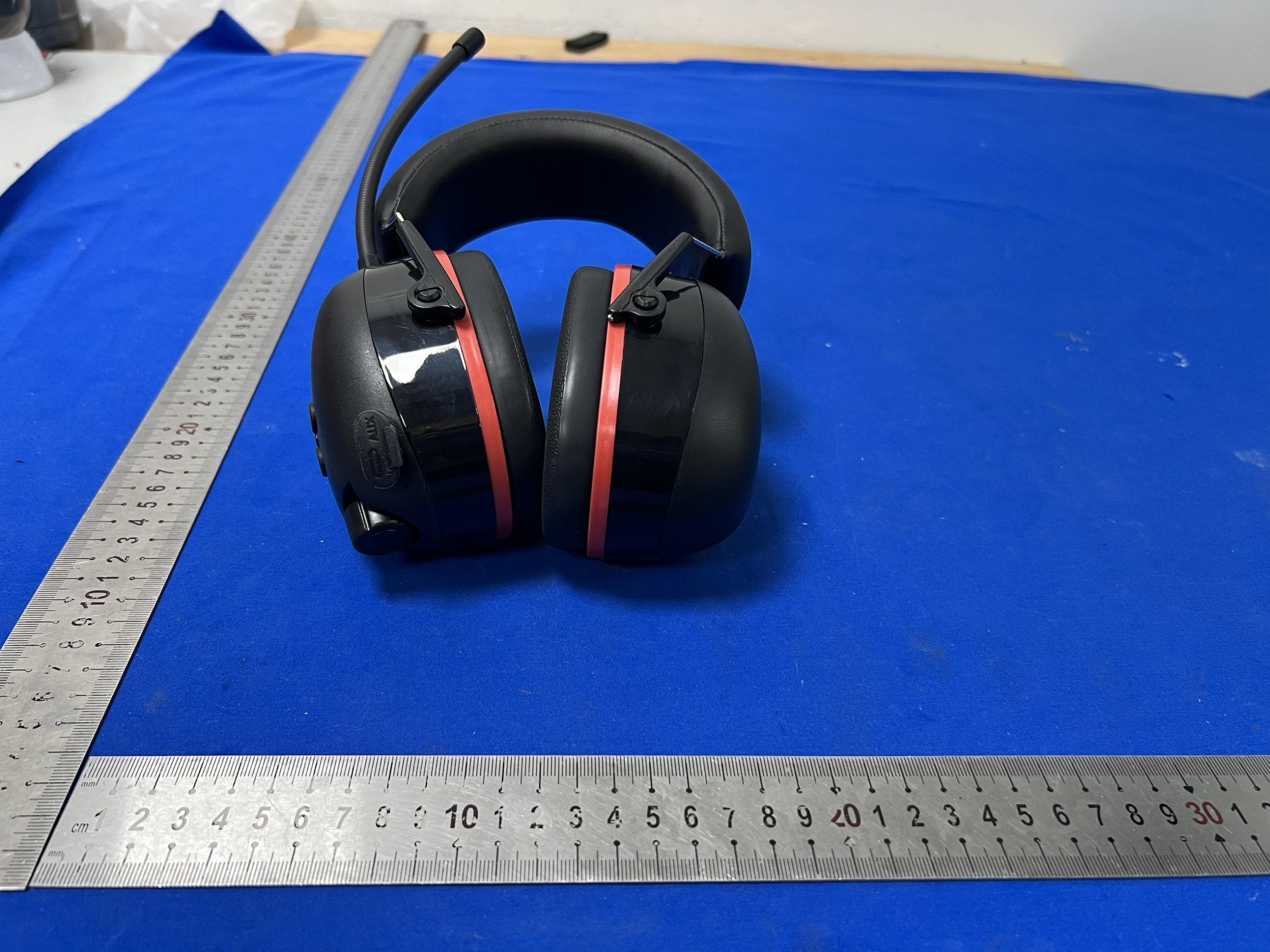 Bluetooth AM/FM Radio Headphones - FCC ID 2AJRDIT-92 - Haven Technologies, Inc (2)