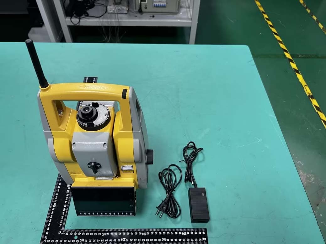 Total station - FCC ID 2AJTU-NS30 - South Surveying & Mapping Technology Co., Ltd. (2)